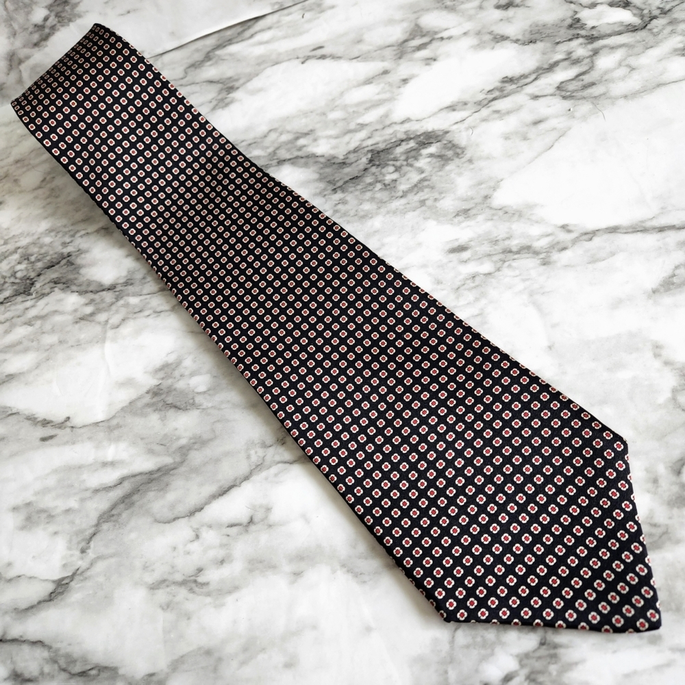 Crooks & Creed 100% Silk Necktie, Black Red & White